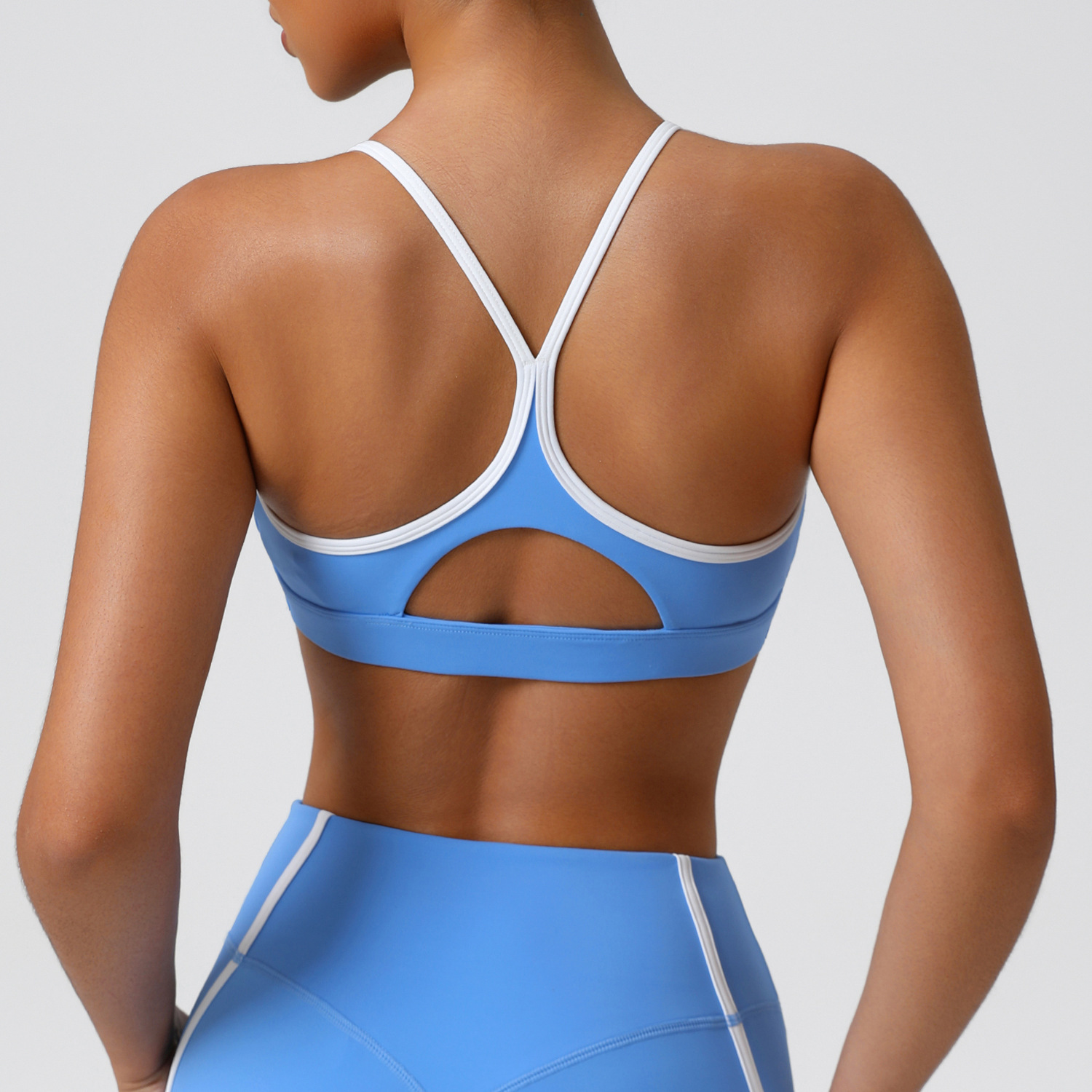 Elastyczna, miękka bielizna sp – Sports Bra Racerback recenzja i cena
