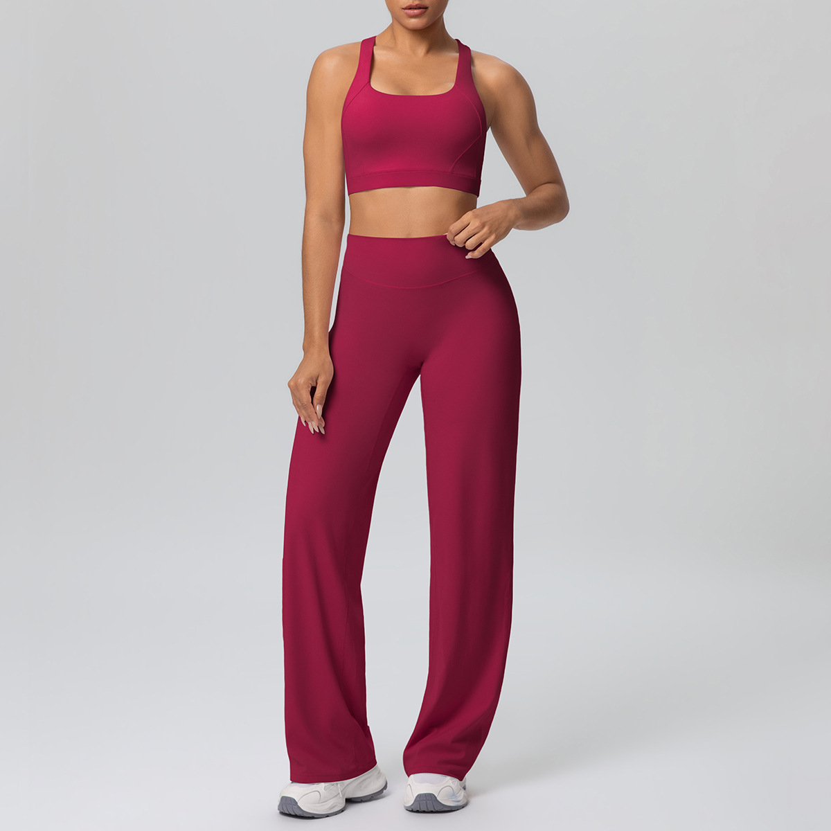 Biustonosz sportowy z wkładkam – Sports Bra Racerback recenzja i cena